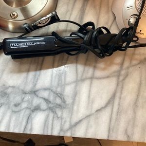 Paul Mitchell express ion smooth flat iron